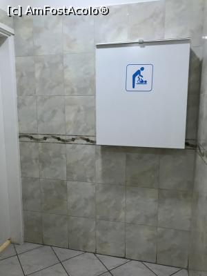 [P26] La toaletă, pentru mămici și pitici » foto by krisstinna
 - 
<span class="allrVoted glyphicon glyphicon-heart hidden" id="av1039028"></span>
<a class="m-l-10 hidden" id="sv1039028" onclick="voting_Foto_DelVot(,1039028,24022)" role="button">șterge vot <span class="glyphicon glyphicon-remove"></span></a>
<a id="v91039028" class=" c-red"  onclick="voting_Foto_SetVot(1039028)" role="button"><span class="glyphicon glyphicon-heart-empty"></span> <b>LIKE</b> = Votează poza</a> <img class="hidden"  id="f1039028W9" src="/imagini/loader.gif" border="0" /><span class="AjErrMes hidden" id="e1039028ErM"></span>