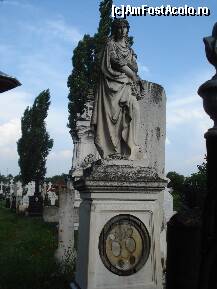 [P14] Manastirea Tiganesti - monumentul familiei Eliade » foto by Diaura*
 - 
<span class="allrVoted glyphicon glyphicon-heart hidden" id="av108795"></span>
<a class="m-l-10 hidden" id="sv108795" onclick="voting_Foto_DelVot(,108795,24032)" role="button">șterge vot <span class="glyphicon glyphicon-remove"></span></a>
<a id="v9108795" class=" c-red"  onclick="voting_Foto_SetVot(108795)" role="button"><span class="glyphicon glyphicon-heart-empty"></span> <b>LIKE</b> = Votează poza</a> <img class="hidden"  id="f108795W9" src="/imagini/loader.gif" border="0" /><span class="AjErrMes hidden" id="e108795ErM"></span>