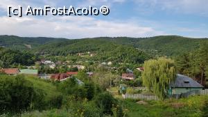 [P21] Vedere panoramică asupra stațiunii. Pornisem într-o scurtă drumeție către zona ”La cruce”.  » foto by Floryn81
 - 
<span class="allrVoted glyphicon glyphicon-heart hidden" id="av993615"></span>
<a class="m-l-10 hidden" id="sv993615" onclick="voting_Foto_DelVot(,993615,24100)" role="button">șterge vot <span class="glyphicon glyphicon-remove"></span></a>
<a id="v9993615" class=" c-red"  onclick="voting_Foto_SetVot(993615)" role="button"><span class="glyphicon glyphicon-heart-empty"></span> <b>LIKE</b> = Votează poza</a> <img class="hidden"  id="f993615W9" src="/imagini/loader.gif" border="0" /><span class="AjErrMes hidden" id="e993615ErM"></span>