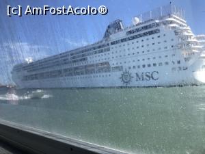 [P51] Pe canalul Giudecca » foto by krisstinna
 - 
<span class="allrVoted glyphicon glyphicon-heart hidden" id="av1002729"></span>
<a class="m-l-10 hidden" id="sv1002729" onclick="voting_Foto_DelVot(,1002729,24109)" role="button">șterge vot <span class="glyphicon glyphicon-remove"></span></a>
<a id="v91002729" class=" c-red"  onclick="voting_Foto_SetVot(1002729)" role="button"><span class="glyphicon glyphicon-heart-empty"></span> <b>LIKE</b> = Votează poza</a> <img class="hidden"  id="f1002729W9" src="/imagini/loader.gif" border="0" /><span class="AjErrMes hidden" id="e1002729ErM"></span>