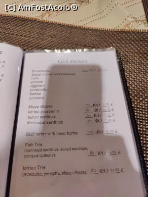 [P31] Restaurant La Vigna; selecțiuni din meniu » foto by crismis
 - 
<span class="allrVoted glyphicon glyphicon-heart hidden" id="av1353393"></span>
<a class="m-l-10 hidden" id="sv1353393" onclick="voting_Foto_DelVot(,1353393,24110)" role="button">șterge vot <span class="glyphicon glyphicon-remove"></span></a>
<a id="v91353393" class=" c-red"  onclick="voting_Foto_SetVot(1353393)" role="button"><span class="glyphicon glyphicon-heart-empty"></span> <b>LIKE</b> = Votează poza</a> <img class="hidden"  id="f1353393W9" src="/imagini/loader.gif" border="0" /><span class="AjErrMes hidden" id="e1353393ErM"></span>