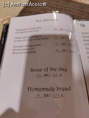 [P32] Restaurant La Vigna; selecțiuni din meniu » foto by crismis
 - 
<span class="allrVoted glyphicon glyphicon-heart hidden" id="av1353394"></span>
<a class="m-l-10 hidden" id="sv1353394" onclick="voting_Foto_DelVot(,1353394,24110)" role="button">șterge vot <span class="glyphicon glyphicon-remove"></span></a>
<a id="v91353394" class=" c-red"  onclick="voting_Foto_SetVot(1353394)" role="button"><span class="glyphicon glyphicon-heart-empty"></span> <b>LIKE</b> = Votează poza</a> <img class="hidden"  id="f1353394W9" src="/imagini/loader.gif" border="0" /><span class="AjErrMes hidden" id="e1353394ErM"></span>