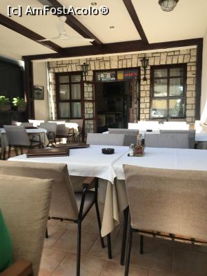 [P05] Lovor Restaurant, Rovinj » foto by krisstinna
 - 
<span class="allrVoted glyphicon glyphicon-heart hidden" id="av1016635"></span>
<a class="m-l-10 hidden" id="sv1016635" onclick="voting_Foto_DelVot(,1016635,24110)" role="button">șterge vot <span class="glyphicon glyphicon-remove"></span></a>
<a id="v91016635" class=" c-red"  onclick="voting_Foto_SetVot(1016635)" role="button"><span class="glyphicon glyphicon-heart-empty"></span> <b>LIKE</b> = Votează poza</a> <img class="hidden"  id="f1016635W9" src="/imagini/loader.gif" border="0" /><span class="AjErrMes hidden" id="e1016635ErM"></span>