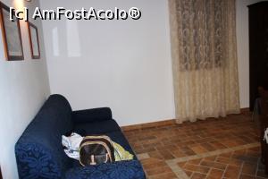 [P23] Si o canapea din aceiasi camera, care la nevoie poate fi folosita pentru o a treia persoana » foto by DOINITA
 - 
<span class="allrVoted glyphicon glyphicon-heart hidden" id="av993918"></span>
<a class="m-l-10 hidden" id="sv993918" onclick="voting_Foto_DelVot(,993918,24111)" role="button">șterge vot <span class="glyphicon glyphicon-remove"></span></a>
<a id="v9993918" class=" c-red"  onclick="voting_Foto_SetVot(993918)" role="button"><span class="glyphicon glyphicon-heart-empty"></span> <b>LIKE</b> = Votează poza</a> <img class="hidden"  id="f993918W9" src="/imagini/loader.gif" border="0" /><span class="AjErrMes hidden" id="e993918ErM"></span>