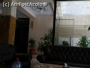 [P03] intrarea in Hotel dinspre receptie » foto by ctr
 - 
<span class="allrVoted glyphicon glyphicon-heart hidden" id="av1008756"></span>
<a class="m-l-10 hidden" id="sv1008756" onclick="voting_Foto_DelVot(,1008756,24119)" role="button">șterge vot <span class="glyphicon glyphicon-remove"></span></a>
<a id="v91008756" class=" c-red"  onclick="voting_Foto_SetVot(1008756)" role="button"><span class="glyphicon glyphicon-heart-empty"></span> <b>LIKE</b> = Votează poza</a> <img class="hidden"  id="f1008756W9" src="/imagini/loader.gif" border="0" /><span class="AjErrMes hidden" id="e1008756ErM"></span>