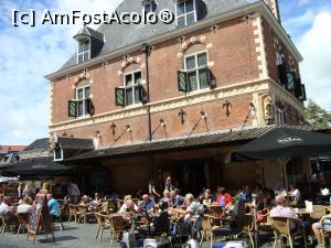 [P12] De Waag -vechea casă a cântarului din Evul Mediu -loc de terase și relaxare în zona centrală.  » foto by mireille
 - 
<span class="allrVoted glyphicon glyphicon-heart hidden" id="av997514"></span>
<a class="m-l-10 hidden" id="sv997514" onclick="voting_Foto_DelVot(,997514,24132)" role="button">șterge vot <span class="glyphicon glyphicon-remove"></span></a>
<a id="v9997514" class=" c-red"  onclick="voting_Foto_SetVot(997514)" role="button"><span class="glyphicon glyphicon-heart-empty"></span> <b>LIKE</b> = Votează poza</a> <img class="hidden"  id="f997514W9" src="/imagini/loader.gif" border="0" /><span class="AjErrMes hidden" id="e997514ErM"></span>