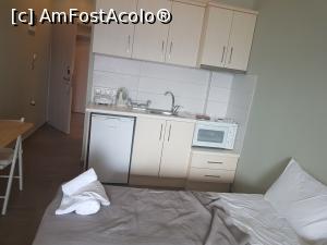 [P11] Oasi Luxury Apartament- vedere înspre chicinetă » foto by sunflower
 - 
<span class="allrVoted glyphicon glyphicon-heart hidden" id="av999036"></span>
<a class="m-l-10 hidden" id="sv999036" onclick="voting_Foto_DelVot(,999036,24140)" role="button">șterge vot <span class="glyphicon glyphicon-remove"></span></a>
<a id="v9999036" class=" c-red"  onclick="voting_Foto_SetVot(999036)" role="button"><span class="glyphicon glyphicon-heart-empty"></span> <b>LIKE</b> = Votează poza</a> <img class="hidden"  id="f999036W9" src="/imagini/loader.gif" border="0" /><span class="AjErrMes hidden" id="e999036ErM"></span>