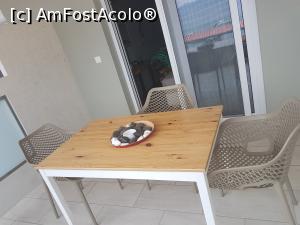 [P14] Oasi Luxury Apartament - terasa si intrarea in cameră, usa cu plasa contra insectelor » foto by sunflower
 - 
<span class="allrVoted glyphicon glyphicon-heart hidden" id="av999044"></span>
<a class="m-l-10 hidden" id="sv999044" onclick="voting_Foto_DelVot(,999044,24140)" role="button">șterge vot <span class="glyphicon glyphicon-remove"></span></a>
<a id="v9999044" class=" c-red"  onclick="voting_Foto_SetVot(999044)" role="button"><span class="glyphicon glyphicon-heart-empty"></span> <b>LIKE</b> = Votează poza</a> <img class="hidden"  id="f999044W9" src="/imagini/loader.gif" border="0" /><span class="AjErrMes hidden" id="e999044ErM"></span>