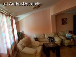 [P06] Family Hotel Santo Bansko - parte din living » foto by sunflower
 - 
<span class="allrVoted glyphicon glyphicon-heart hidden" id="av999316"></span>
<a class="m-l-10 hidden" id="sv999316" onclick="voting_Foto_DelVot(,999316,24144)" role="button">șterge vot <span class="glyphicon glyphicon-remove"></span></a>
<a id="v9999316" class=" c-red"  onclick="voting_Foto_SetVot(999316)" role="button"><span class="glyphicon glyphicon-heart-empty"></span> <b>LIKE</b> = Votează poza</a> <img class="hidden"  id="f999316W9" src="/imagini/loader.gif" border="0" /><span class="AjErrMes hidden" id="e999316ErM"></span>