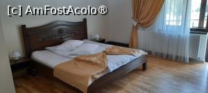 [P17] Pensiunea Roberto din Ciungetu, Vâlcea, Camera 7, Patul dublu  » foto by mprofeanu
 - 
<span class="allrVoted glyphicon glyphicon-heart hidden" id="av1391819"></span>
<a class="m-l-10 hidden" id="sv1391819" onclick="voting_Foto_DelVot(,1391819,24195)" role="button">șterge vot <span class="glyphicon glyphicon-remove"></span></a>
<a id="v91391819" class=" c-red"  onclick="voting_Foto_SetVot(1391819)" role="button"><span class="glyphicon glyphicon-heart-empty"></span> <b>LIKE</b> = Votează poza</a> <img class="hidden"  id="f1391819W9" src="/imagini/loader.gif" border="0" /><span class="AjErrMes hidden" id="e1391819ErM"></span>