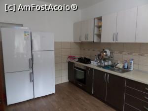 [P07] Bucătăria de la parter.  » foto by Safta Radu
 - 
<span class="allrVoted glyphicon glyphicon-heart hidden" id="av1002444"></span>
<a class="m-l-10 hidden" id="sv1002444" onclick="voting_Foto_DelVot(,1002444,24203)" role="button">șterge vot <span class="glyphicon glyphicon-remove"></span></a>
<a id="v91002444" class=" c-red"  onclick="voting_Foto_SetVot(1002444)" role="button"><span class="glyphicon glyphicon-heart-empty"></span> <b>LIKE</b> = Votează poza</a> <img class="hidden"  id="f1002444W9" src="/imagini/loader.gif" border="0" /><span class="AjErrMes hidden" id="e1002444ErM"></span>