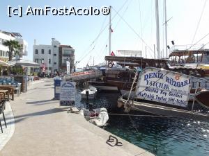 [P55] În portul Datça, lângă vasele de croazieră » foto by irinad
 - 
<span class="allrVoted glyphicon glyphicon-heart hidden" id="av985283"></span>
<a class="m-l-10 hidden" id="sv985283" onclick="voting_Foto_DelVot(,985283,24205)" role="button">șterge vot <span class="glyphicon glyphicon-remove"></span></a>
<a id="v9985283" class=" c-red"  onclick="voting_Foto_SetVot(985283)" role="button"><span class="glyphicon glyphicon-heart-empty"></span> <b>LIKE</b> = Votează poza</a> <img class="hidden"  id="f985283W9" src="/imagini/loader.gif" border="0" /><span class="AjErrMes hidden" id="e985283ErM"></span>
