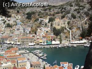 [P02] Symi: Gialos văzut din Chorio » foto by irinad
 - 
<span class="allrVoted glyphicon glyphicon-heart hidden" id="av1000001"></span>
<a class="m-l-10 hidden" id="sv1000001" onclick="voting_Foto_DelVot(,1000001,24208)" role="button">șterge vot <span class="glyphicon glyphicon-remove"></span></a>
<a id="v91000001" class=" c-red"  onclick="voting_Foto_SetVot(1000001)" role="button"><span class="glyphicon glyphicon-heart-empty"></span> <b>LIKE</b> = Votează poza</a> <img class="hidden"  id="f1000001W9" src="/imagini/loader.gif" border="0" /><span class="AjErrMes hidden" id="e1000001ErM"></span>