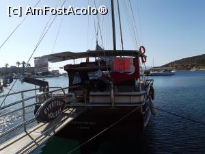 [P49] Iahtul cu care am venit în Symi » foto by irinad
 - 
<span class="allrVoted glyphicon glyphicon-heart hidden" id="av1000048"></span>
<a class="m-l-10 hidden" id="sv1000048" onclick="voting_Foto_DelVot(,1000048,24208)" role="button">șterge vot <span class="glyphicon glyphicon-remove"></span></a>
<a id="v91000048" class=" c-red"  onclick="voting_Foto_SetVot(1000048)" role="button"><span class="glyphicon glyphicon-heart-empty"></span> <b>LIKE</b> = Votează poza</a> <img class="hidden"  id="f1000048W9" src="/imagini/loader.gif" border="0" /><span class="AjErrMes hidden" id="e1000048ErM"></span>