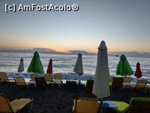 [P05] sau când a apus, ne uităm la valurile mării și așteptăm „păpica”!  » foto by maryka
 - 
<span class="allrVoted glyphicon glyphicon-heart hidden" id="av1002897"></span>
<a class="m-l-10 hidden" id="sv1002897" onclick="voting_Foto_DelVot(,1002897,24213)" role="button">șterge vot <span class="glyphicon glyphicon-remove"></span></a>
<a id="v91002897" class=" c-red"  onclick="voting_Foto_SetVot(1002897)" role="button"><span class="glyphicon glyphicon-heart-empty"></span> <b>LIKE</b> = Votează poza</a> <img class="hidden"  id="f1002897W9" src="/imagini/loader.gif" border="0" /><span class="AjErrMes hidden" id="e1002897ErM"></span>