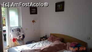 [P03] Una din camere, cu usa spre balcon » foto by profesor73
 - 
<span class="allrVoted glyphicon glyphicon-heart hidden" id="av1003532"></span>
<a class="m-l-10 hidden" id="sv1003532" onclick="voting_Foto_DelVot(,1003532,24225)" role="button">șterge vot <span class="glyphicon glyphicon-remove"></span></a>
<a id="v91003532" class=" c-red"  onclick="voting_Foto_SetVot(1003532)" role="button"><span class="glyphicon glyphicon-heart-empty"></span> <b>LIKE</b> = Votează poza</a> <img class="hidden"  id="f1003532W9" src="/imagini/loader.gif" border="0" /><span class="AjErrMes hidden" id="e1003532ErM"></span>