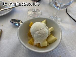 [P19] Cachalote Restaurante - desertul: salată de fructe cu îngheţată » foto by nicole33
 - 
<span class="allrVoted glyphicon glyphicon-heart hidden" id="av1326346"></span>
<a class="m-l-10 hidden" id="sv1326346" onclick="voting_Foto_DelVot(,1326346,24227)" role="button">șterge vot <span class="glyphicon glyphicon-remove"></span></a>
<a id="v91326346" class=" c-red"  onclick="voting_Foto_SetVot(1326346)" role="button"><span class="glyphicon glyphicon-heart-empty"></span> <b>LIKE</b> = Votează poza</a> <img class="hidden"  id="f1326346W9" src="/imagini/loader.gif" border="0" /><span class="AjErrMes hidden" id="e1326346ErM"></span>