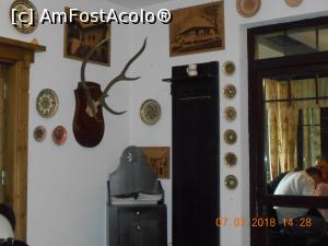 [P15] un colţ al restaurantului » foto by zlatna
 - 
<span class="allrVoted glyphicon glyphicon-heart hidden" id="av1004283"></span>
<a class="m-l-10 hidden" id="sv1004283" onclick="voting_Foto_DelVot(,1004283,24239)" role="button">șterge vot <span class="glyphicon glyphicon-remove"></span></a>
<a id="v91004283" class=" c-red"  onclick="voting_Foto_SetVot(1004283)" role="button"><span class="glyphicon glyphicon-heart-empty"></span> <b>LIKE</b> = Votează poza</a> <img class="hidden"  id="f1004283W9" src="/imagini/loader.gif" border="0" /><span class="AjErrMes hidden" id="e1004283ErM"></span>