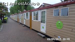 [P13] Camping Village Jolly, Marghera, Veneția. Căsuțele Bungalow » foto by ungureanica
 - 
<span class="allrVoted glyphicon glyphicon-heart hidden" id="av1068639"></span>
<a class="m-l-10 hidden" id="sv1068639" onclick="voting_Foto_DelVot(,1068639,24246)" role="button">șterge vot <span class="glyphicon glyphicon-remove"></span></a>
<a id="v91068639" class=" c-red"  onclick="voting_Foto_SetVot(1068639)" role="button"><span class="glyphicon glyphicon-heart-empty"></span> <b>LIKE</b> = Votează poza</a> <img class="hidden"  id="f1068639W9" src="/imagini/loader.gif" border="0" /><span class="AjErrMes hidden" id="e1068639ErM"></span>