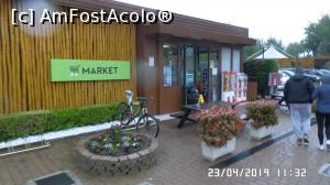 [P24] Camping Village Jolly, Marghera, Veneția. Magazinul » foto by ungureanica
 - 
<span class="allrVoted glyphicon glyphicon-heart hidden" id="av1068650"></span>
<a class="m-l-10 hidden" id="sv1068650" onclick="voting_Foto_DelVot(,1068650,24246)" role="button">șterge vot <span class="glyphicon glyphicon-remove"></span></a>
<a id="v91068650" class=" c-red"  onclick="voting_Foto_SetVot(1068650)" role="button"><span class="glyphicon glyphicon-heart-empty"></span> <b>LIKE</b> = Votează poza</a> <img class="hidden"  id="f1068650W9" src="/imagini/loader.gif" border="0" /><span class="AjErrMes hidden" id="e1068650ErM"></span>