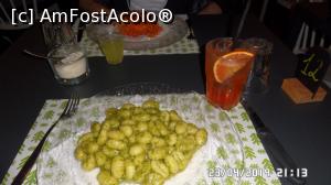 [P25] Camping Village Jolly, Marghera, Veneția. La restaurant.  » foto by ungureanica
 - 
<span class="allrVoted glyphicon glyphicon-heart hidden" id="av1068651"></span>
<a class="m-l-10 hidden" id="sv1068651" onclick="voting_Foto_DelVot(,1068651,24246)" role="button">șterge vot <span class="glyphicon glyphicon-remove"></span></a>
<a id="v91068651" class=" c-red"  onclick="voting_Foto_SetVot(1068651)" role="button"><span class="glyphicon glyphicon-heart-empty"></span> <b>LIKE</b> = Votează poza</a> <img class="hidden"  id="f1068651W9" src="/imagini/loader.gif" border="0" /><span class="AjErrMes hidden" id="e1068651ErM"></span>