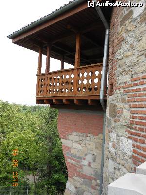 [P39] Bucureşti - Castelul Ţepeş.  » foto by iulianic
 - 
<span class="allrVoted glyphicon glyphicon-heart hidden" id="av617853"></span>
<a class="m-l-10 hidden" id="sv617853" onclick="voting_Foto_DelVot(,617853,24257)" role="button">șterge vot <span class="glyphicon glyphicon-remove"></span></a>
<a id="v9617853" class=" c-red"  onclick="voting_Foto_SetVot(617853)" role="button"><span class="glyphicon glyphicon-heart-empty"></span> <b>LIKE</b> = Votează poza</a> <img class="hidden"  id="f617853W9" src="/imagini/loader.gif" border="0" /><span class="AjErrMes hidden" id="e617853ErM"></span>
