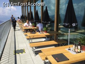 [P38] Un restaurant la inaltime » foto by mishu
 - 
<span class="allrVoted glyphicon glyphicon-heart hidden" id="av1005551"></span>
<a class="m-l-10 hidden" id="sv1005551" onclick="voting_Foto_DelVot(,1005551,24263)" role="button">șterge vot <span class="glyphicon glyphicon-remove"></span></a>
<a id="v91005551" class=" c-red"  onclick="voting_Foto_SetVot(1005551)" role="button"><span class="glyphicon glyphicon-heart-empty"></span> <b>LIKE</b> = Votează poza</a> <img class="hidden"  id="f1005551W9" src="/imagini/loader.gif" border="0" /><span class="AjErrMes hidden" id="e1005551ErM"></span>
