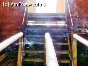 [P23] Mofeta III. Fumul de la chibritele stinse se așterne pe suprafața gazului mofetic și se îndreaptă agale spre ieșire » foto by Lucien
 - 
<span class="allrVoted glyphicon glyphicon-heart hidden" id="av811815"></span>
<a class="m-l-10 hidden" id="sv811815" onclick="voting_Foto_DelVot(,811815,24266)" role="button">șterge vot <span class="glyphicon glyphicon-remove"></span></a>
<a id="v9811815" class=" c-red"  onclick="voting_Foto_SetVot(811815)" role="button"><span class="glyphicon glyphicon-heart-empty"></span> <b>LIKE</b> = Votează poza</a> <img class="hidden"  id="f811815W9" src="/imagini/loader.gif" border="0" /><span class="AjErrMes hidden" id="e811815ErM"></span>