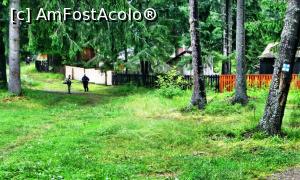 [P03] Aspect tipic pentru stațiunea Sântimbru Băi cu cabane și case de vacanță împrăștiate printre copacii pădurii » foto by Lucien
 - 
<span class="allrVoted glyphicon glyphicon-heart hidden" id="av811795"></span>
<a class="m-l-10 hidden" id="sv811795" onclick="voting_Foto_DelVot(,811795,24266)" role="button">șterge vot <span class="glyphicon glyphicon-remove"></span></a>
<a id="v9811795" class=" c-red"  onclick="voting_Foto_SetVot(811795)" role="button"><span class="glyphicon glyphicon-heart-empty"></span> <b>LIKE</b> = Votează poza</a> <img class="hidden"  id="f811795W9" src="/imagini/loader.gif" border="0" /><span class="AjErrMes hidden" id="e811795ErM"></span>