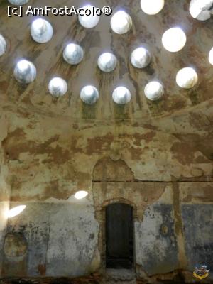 [P07] Baia turcească - interior » foto by Mine Field
 - 
<span class="allrVoted glyphicon glyphicon-heart hidden" id="av1042580"></span>
<a class="m-l-10 hidden" id="sv1042580" onclick="voting_Foto_DelVot(,1042580,24271)" role="button">șterge vot <span class="glyphicon glyphicon-remove"></span></a>
<a id="v91042580" class=" c-red"  onclick="voting_Foto_SetVot(1042580)" role="button"><span class="glyphicon glyphicon-heart-empty"></span> <b>LIKE</b> = Votează poza</a> <img class="hidden"  id="f1042580W9" src="/imagini/loader.gif" border="0" /><span class="AjErrMes hidden" id="e1042580ErM"></span>
