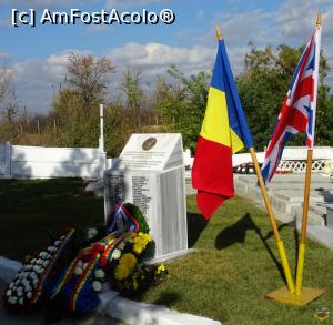 [P09] Monumentul comemorativ 'Dr. Elsie Inglis și femeile scoțiene' » foto by Mine Field
 - 
<span class="allrVoted glyphicon glyphicon-heart hidden" id="av1042598"></span>
<a class="m-l-10 hidden" id="sv1042598" onclick="voting_Foto_DelVot(,1042598,24271)" role="button">șterge vot <span class="glyphicon glyphicon-remove"></span></a>
<a id="v91042598" class=" c-red"  onclick="voting_Foto_SetVot(1042598)" role="button"><span class="glyphicon glyphicon-heart-empty"></span> <b>LIKE</b> = Votează poza</a> <img class="hidden"  id="f1042598W9" src="/imagini/loader.gif" border="0" /><span class="AjErrMes hidden" id="e1042598ErM"></span>