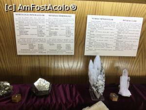 [P12] Muzeul de mineralogie 'Victor Gorduza' Baia Mare - Aici pe langa exponate aveam explicatii privind morfologia dar si numele mineralelor » foto by mishu
 - 
<span class="allrVoted glyphicon glyphicon-heart hidden" id="av905762"></span>
<a class="m-l-10 hidden" id="sv905762" onclick="voting_Foto_DelVot(,905762,24281)" role="button">șterge vot <span class="glyphicon glyphicon-remove"></span></a>
<a id="v9905762" class=" c-red"  onclick="voting_Foto_SetVot(905762)" role="button"><span class="glyphicon glyphicon-heart-empty"></span> <b>LIKE</b> = Votează poza</a> <img class="hidden"  id="f905762W9" src="/imagini/loader.gif" border="0" /><span class="AjErrMes hidden" id="e905762ErM"></span>