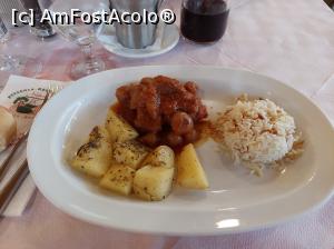 [P25] Stifado de Grecia...la Napoli. » foto by maryka
 - 
<span class="allrVoted glyphicon glyphicon-heart hidden" id="av1317848"></span>
<a class="m-l-10 hidden" id="sv1317848" onclick="voting_Foto_DelVot(,1317848,24292)" role="button">șterge vot <span class="glyphicon glyphicon-remove"></span></a>
<a id="v91317848" class=" c-red"  onclick="voting_Foto_SetVot(1317848)" role="button"><span class="glyphicon glyphicon-heart-empty"></span> <b>LIKE</b> = Votează poza</a> <img class="hidden"  id="f1317848W9" src="/imagini/loader.gif" border="0" /><span class="AjErrMes hidden" id="e1317848ErM"></span>