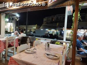 [P31] Seara la Napoli... se văd mesele pentru fumători. Cele din margine. » foto by maryka
 - 
<span class="allrVoted glyphicon glyphicon-heart hidden" id="av1317854"></span>
<a class="m-l-10 hidden" id="sv1317854" onclick="voting_Foto_DelVot(,1317854,24292)" role="button">șterge vot <span class="glyphicon glyphicon-remove"></span></a>
<a id="v91317854" class=" c-red"  onclick="voting_Foto_SetVot(1317854)" role="button"><span class="glyphicon glyphicon-heart-empty"></span> <b>LIKE</b> = Votează poza</a> <img class="hidden"  id="f1317854W9" src="/imagini/loader.gif" border="0" /><span class="AjErrMes hidden" id="e1317854ErM"></span>