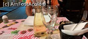 [P43] Taverna Island Lipsi, la o carafă de vin » foto by irinad
 - 
<span class="allrVoted glyphicon glyphicon-heart hidden" id="av1356640"></span>
<a class="m-l-10 hidden" id="sv1356640" onclick="voting_Foto_DelVot(,1356640,24292)" role="button">șterge vot <span class="glyphicon glyphicon-remove"></span></a>
<a id="v91356640" class=" c-red"  onclick="voting_Foto_SetVot(1356640)" role="button"><span class="glyphicon glyphicon-heart-empty"></span> <b>LIKE</b> = Votează poza</a> <img class="hidden"  id="f1356640W9" src="/imagini/loader.gif" border="0" /><span class="AjErrMes hidden" id="e1356640ErM"></span>
