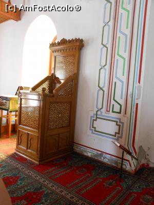 [P11] Babadag - Geamia Gazî Ali Pașa. Interior. » foto by iulianic
 - 
<span class="allrVoted glyphicon glyphicon-heart hidden" id="av1379668"></span>
<a class="m-l-10 hidden" id="sv1379668" onclick="voting_Foto_DelVot(,1379668,24302)" role="button">șterge vot <span class="glyphicon glyphicon-remove"></span></a>
<a id="v91379668" class=" c-red"  onclick="voting_Foto_SetVot(1379668)" role="button"><span class="glyphicon glyphicon-heart-empty"></span> <b>LIKE</b> = Votează poza</a> <img class="hidden"  id="f1379668W9" src="/imagini/loader.gif" border="0" /><span class="AjErrMes hidden" id="e1379668ErM"></span>