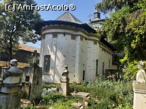[P12] Curtea Bisericii Sfinții 40 de Mucenici » foto by adso
 - 
<span class="allrVoted glyphicon glyphicon-heart hidden" id="av1436261"></span>
<a class="m-l-10 hidden" id="sv1436261" onclick="voting_Foto_DelVot(,1436261,24312)" role="button">șterge vot <span class="glyphicon glyphicon-remove"></span></a>
<a id="v91436261" class=" c-red"  onclick="voting_Foto_SetVot(1436261)" role="button"><span class="glyphicon glyphicon-heart-empty"></span> <b>LIKE</b> = Votează poza</a> <img class="hidden"  id="f1436261W9" src="/imagini/loader.gif" border="0" /><span class="AjErrMes hidden" id="e1436261ErM"></span>