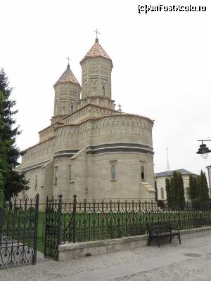 [P03] Biserica Mănăstirii „Sfinții Trei Ierarhi” - Iași.  » foto by tata123 🔱
 - 
<span class="allrVoted glyphicon glyphicon-heart hidden" id="av682289"></span>
<a class="m-l-10 hidden" id="sv682289" onclick="voting_Foto_DelVot(,682289,24312)" role="button">șterge vot <span class="glyphicon glyphicon-remove"></span></a>
<a id="v9682289" class=" c-red"  onclick="voting_Foto_SetVot(682289)" role="button"><span class="glyphicon glyphicon-heart-empty"></span> <b>LIKE</b> = Votează poza</a> <img class="hidden"  id="f682289W9" src="/imagini/loader.gif" border="0" /><span class="AjErrMes hidden" id="e682289ErM"></span>