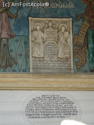 [P10] Icoană de hram din marmură și pisanie - Biserica Bărboi, Iași.  » foto by tata123 🔱
 - 
<span class="allrVoted glyphicon glyphicon-heart hidden" id="av1007872"></span>
<a class="m-l-10 hidden" id="sv1007872" onclick="voting_Foto_DelVot(,1007872,24312)" role="button">șterge vot <span class="glyphicon glyphicon-remove"></span></a>
<a id="v91007872" class=" c-red"  onclick="voting_Foto_SetVot(1007872)" role="button"><span class="glyphicon glyphicon-heart-empty"></span> <b>LIKE</b> = Votează poza</a> <img class="hidden"  id="f1007872W9" src="/imagini/loader.gif" border="0" /><span class="AjErrMes hidden" id="e1007872ErM"></span>