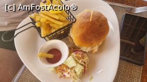 [P45] hamburger » foto by robert
 - 
<span class="allrVoted glyphicon glyphicon-heart hidden" id="av1269515"></span>
<a class="m-l-10 hidden" id="sv1269515" onclick="voting_Foto_DelVot(,1269515,24324)" role="button">șterge vot <span class="glyphicon glyphicon-remove"></span></a>
<a id="v91269515" class=" c-red"  onclick="voting_Foto_SetVot(1269515)" role="button"><span class="glyphicon glyphicon-heart-empty"></span> <b>LIKE</b> = Votează poza</a> <img class="hidden"  id="f1269515W9" src="/imagini/loader.gif" border="0" /><span class="AjErrMes hidden" id="e1269515ErM"></span>