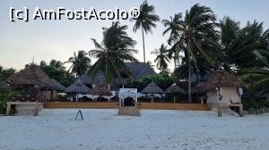[P25] Zanzibar House » foto by robert
 - 
<span class="allrVoted glyphicon glyphicon-heart hidden" id="av1270389"></span>
<a class="m-l-10 hidden" id="sv1270389" onclick="voting_Foto_DelVot(,1270389,24324)" role="button">șterge vot <span class="glyphicon glyphicon-remove"></span></a>
<a id="v91270389" class=" c-red"  onclick="voting_Foto_SetVot(1270389)" role="button"><span class="glyphicon glyphicon-heart-empty"></span> <b>LIKE</b> = Votează poza</a> <img class="hidden"  id="f1270389W9" src="/imagini/loader.gif" border="0" /><span class="AjErrMes hidden" id="e1270389ErM"></span>