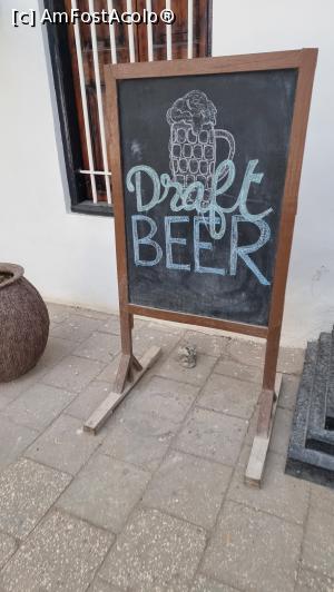 [P02] bere pt toata luma » foto by robert
 - 
<span class="allrVoted glyphicon glyphicon-heart hidden" id="av1272281"></span>
<a class="m-l-10 hidden" id="sv1272281" onclick="voting_Foto_DelVot(,1272281,24324)" role="button">șterge vot <span class="glyphicon glyphicon-remove"></span></a>
<a id="v91272281" class=" c-red"  onclick="voting_Foto_SetVot(1272281)" role="button"><span class="glyphicon glyphicon-heart-empty"></span> <b>LIKE</b> = Votează poza</a> <img class="hidden"  id="f1272281W9" src="/imagini/loader.gif" border="0" /><span class="AjErrMes hidden" id="e1272281ErM"></span>
