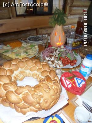 [P22] Unul dintre colaci, bun să-l mânânci din ochi!  » foto by Alina53
 - 
<span class="allrVoted glyphicon glyphicon-heart hidden" id="av1030594"></span>
<a class="m-l-10 hidden" id="sv1030594" onclick="voting_Foto_DelVot(,1030594,24333)" role="button">șterge vot <span class="glyphicon glyphicon-remove"></span></a>
<a id="v91030594" class=" c-red"  onclick="voting_Foto_SetVot(1030594)" role="button"><span class="glyphicon glyphicon-heart-empty"></span> <b>LIKE</b> = Votează poza</a> <img class="hidden"  id="f1030594W9" src="/imagini/loader.gif" border="0" /><span class="AjErrMes hidden" id="e1030594ErM"></span>