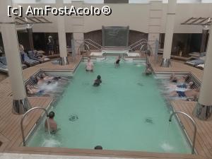 [P08] Piscina interioara cu jacuzzi laterale » foto by dianamea
 - 
<span class="allrVoted glyphicon glyphicon-heart hidden" id="av1010326"></span>
<a class="m-l-10 hidden" id="sv1010326" onclick="voting_Foto_DelVot(,1010326,24337)" role="button">șterge vot <span class="glyphicon glyphicon-remove"></span></a>
<a id="v91010326" class=" c-red"  onclick="voting_Foto_SetVot(1010326)" role="button"><span class="glyphicon glyphicon-heart-empty"></span> <b>LIKE</b> = Votează poza</a> <img class="hidden"  id="f1010326W9" src="/imagini/loader.gif" border="0" /><span class="AjErrMes hidden" id="e1010326ErM"></span>