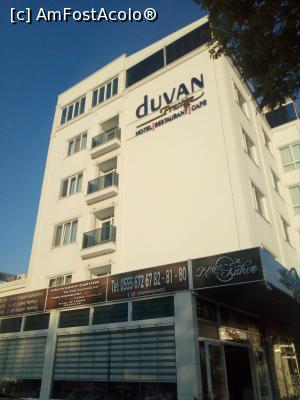 [P01] Hotelul. Intrarea principala.  » foto by M'Liviu
 - 
<span class="allrVoted glyphicon glyphicon-heart hidden" id="av1010527"></span>
<a class="m-l-10 hidden" id="sv1010527" onclick="voting_Foto_DelVot(,1010527,24340)" role="button">șterge vot <span class="glyphicon glyphicon-remove"></span></a>
<a id="v91010527" class=" c-red"  onclick="voting_Foto_SetVot(1010527)" role="button"><span class="glyphicon glyphicon-heart-empty"></span> <b>LIKE</b> = Votează poza</a> <img class="hidden"  id="f1010527W9" src="/imagini/loader.gif" border="0" /><span class="AjErrMes hidden" id="e1010527ErM"></span>