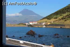 [P36] Insula Faial, Horta, Pensiunea Monte da Guia, Vedere din camera noastră spre Monte da Guia și Vârful Pico dimineața, ce poate fi mai frumos...  » foto by mprofeanu
 - 
<span class="allrVoted glyphicon glyphicon-heart hidden" id="av1011384"></span>
<a class="m-l-10 hidden" id="sv1011384" onclick="voting_Foto_DelVot(,1011384,24353)" role="button">șterge vot <span class="glyphicon glyphicon-remove"></span></a>
<a id="v91011384" class=" c-red"  onclick="voting_Foto_SetVot(1011384)" role="button"><span class="glyphicon glyphicon-heart-empty"></span> <b>LIKE</b> = Votează poza</a> <img class="hidden"  id="f1011384W9" src="/imagini/loader.gif" border="0" /><span class="AjErrMes hidden" id="e1011384ErM"></span>