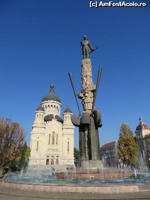 [P25] Catedrala Mitropolitană Ortodoxă și Monumentul lui Avram Iancu.  » foto by tata123 🔱
 - 
<span class="allrVoted glyphicon glyphicon-heart hidden" id="av599593"></span>
<a class="m-l-10 hidden" id="sv599593" onclick="voting_Foto_DelVot(,599593,24360)" role="button">șterge vot <span class="glyphicon glyphicon-remove"></span></a>
<a id="v9599593" class=" c-red"  onclick="voting_Foto_SetVot(599593)" role="button"><span class="glyphicon glyphicon-heart-empty"></span> <b>LIKE</b> = Votează poza</a> <img class="hidden"  id="f599593W9" src="/imagini/loader.gif" border="0" /><span class="AjErrMes hidden" id="e599593ErM"></span>