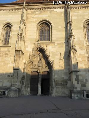 [P03] Portal intrare în biserica romano-catolică „Sf. Mihail”.  » foto by tata123 🔱
 - 
<span class="allrVoted glyphicon glyphicon-heart hidden" id="av599571"></span>
<a class="m-l-10 hidden" id="sv599571" onclick="voting_Foto_DelVot(,599571,24360)" role="button">șterge vot <span class="glyphicon glyphicon-remove"></span></a>
<a id="v9599571" class=" c-red"  onclick="voting_Foto_SetVot(599571)" role="button"><span class="glyphicon glyphicon-heart-empty"></span> <b>LIKE</b> = Votează poza</a> <img class="hidden"  id="f599571W9" src="/imagini/loader.gif" border="0" /><span class="AjErrMes hidden" id="e599571ErM"></span>