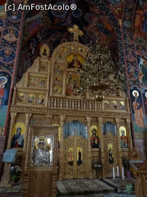 [P16] Altarul bisericii Mănăstirii Feleacu.  » foto by tata123 🔱
 - 
<span class="allrVoted glyphicon glyphicon-heart hidden" id="av1033421"></span>
<a class="m-l-10 hidden" id="sv1033421" onclick="voting_Foto_DelVot(,1033421,24360)" role="button">șterge vot <span class="glyphicon glyphicon-remove"></span></a>
<a id="v91033421" class=" c-red"  onclick="voting_Foto_SetVot(1033421)" role="button"><span class="glyphicon glyphicon-heart-empty"></span> <b>LIKE</b> = Votează poza</a> <img class="hidden"  id="f1033421W9" src="/imagini/loader.gif" border="0" /><span class="AjErrMes hidden" id="e1033421ErM"></span>