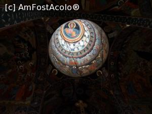[P17] Interior biserica Mănăstirii Feleacu - turla.  » foto by tata123 🔱
 - 
<span class="allrVoted glyphicon glyphicon-heart hidden" id="av1033422"></span>
<a class="m-l-10 hidden" id="sv1033422" onclick="voting_Foto_DelVot(,1033422,24360)" role="button">șterge vot <span class="glyphicon glyphicon-remove"></span></a>
<a id="v91033422" class=" c-red"  onclick="voting_Foto_SetVot(1033422)" role="button"><span class="glyphicon glyphicon-heart-empty"></span> <b>LIKE</b> = Votează poza</a> <img class="hidden"  id="f1033422W9" src="/imagini/loader.gif" border="0" /><span class="AjErrMes hidden" id="e1033422ErM"></span>